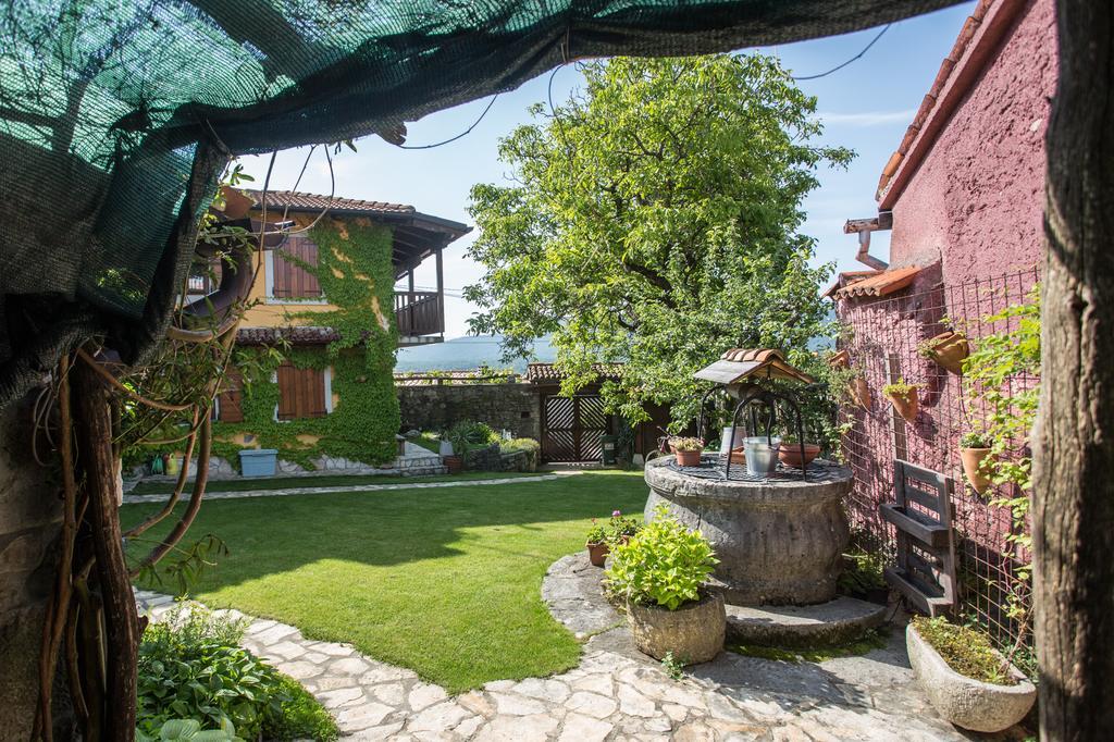 Rozina Vacation House Pliskovica Exterior photo